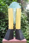 Steengoed gestookte dubbelvorm met glazen component 86 cm hoog.
